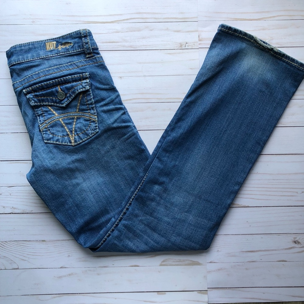 Kut from the Kloth Kate Lowrise Bootcut Jean - Picture 6 of 6